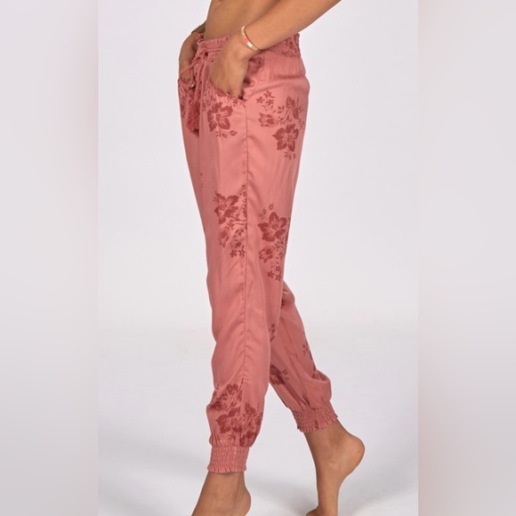 Billabong Drawstring Pants - Picture 2 of 9